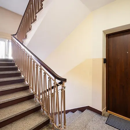 Ochota Siewierska Modern By Bookinghost